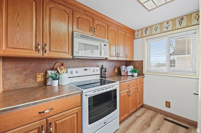 557 W FACTORY ST, Garland, UT 84312