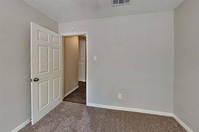 9606 Yearling Circle, Houston, TX 77065