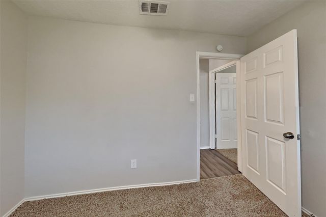9606 Yearling Circle, Houston, TX 77065