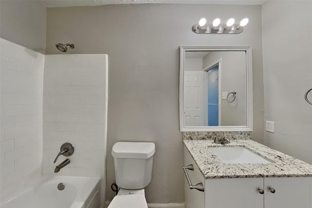 9606 Yearling Circle, Houston, TX 77065