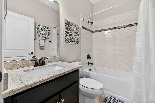 1244 FLORABLU DRIVE, Seffner, FL 33584