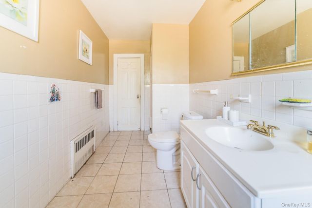 178-38 Leslie Road, Jamaica, NY 11434