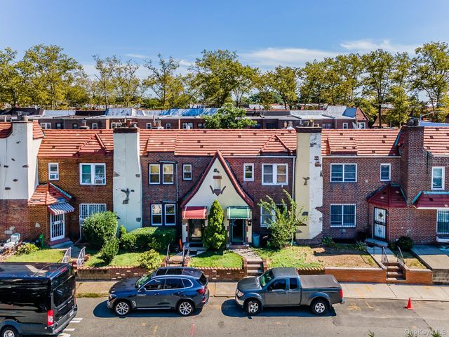 178-38 Leslie Road, Jamaica, NY 11434