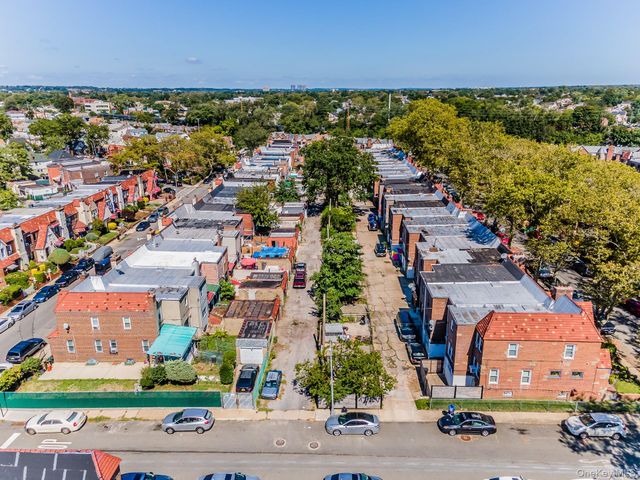 178-38 Leslie Road, Jamaica, NY 11434