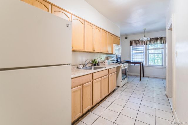 178-38 Leslie Road, Jamaica, NY 11434