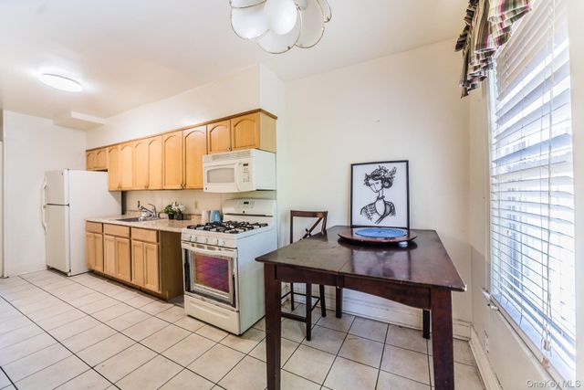 178-38 Leslie Road, Jamaica, NY 11434