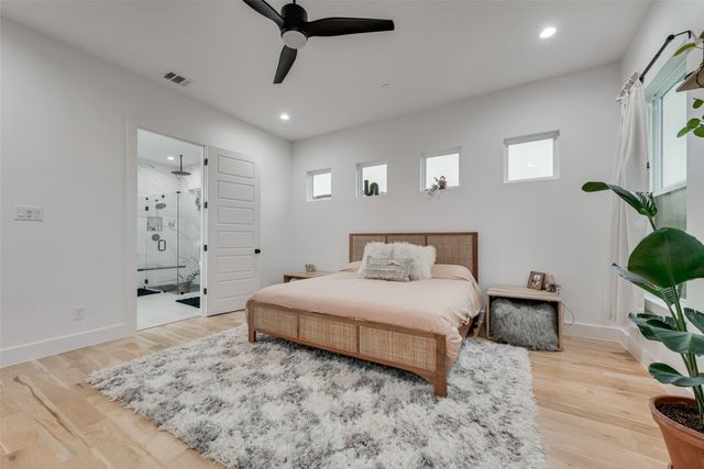 418 Whispering Way, Red Oak, TX 75154