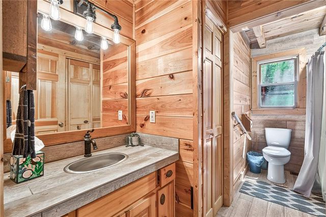 48 Riverwood Trail, Ellijay, GA 30536