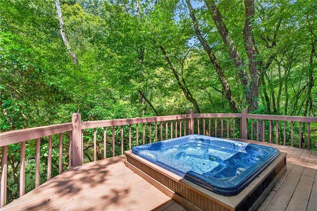 48 Riverwood Trail, Ellijay, GA 30536