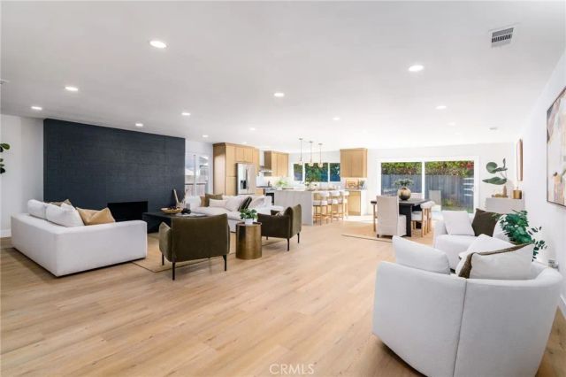 5996 College ave, San Diego, CA 92120