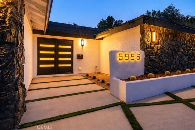 5996 College ave, San Diego, CA 92120