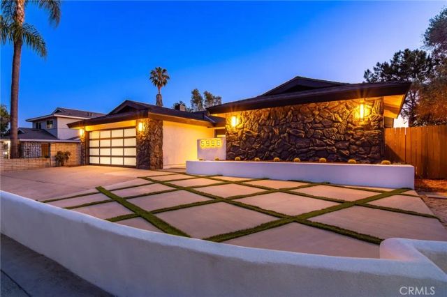 5996 College ave, San Diego, CA 92120