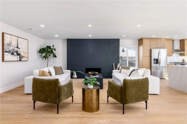 5996 College ave, San Diego, CA 92120