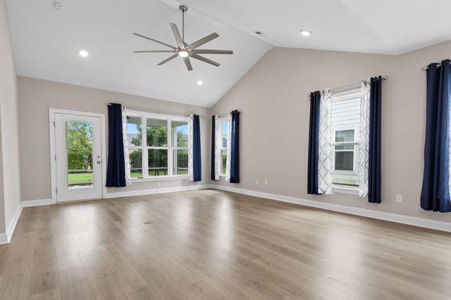 863 Gammon Dr., Myrtle Beach, SC 29579