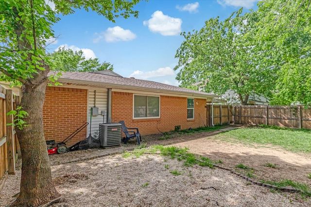 713 Bailey Street, Denton, TX 76205