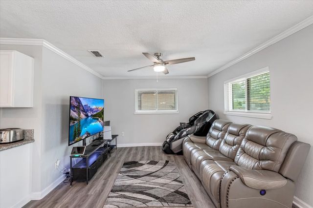 713 Bailey Street, Denton, TX 76205