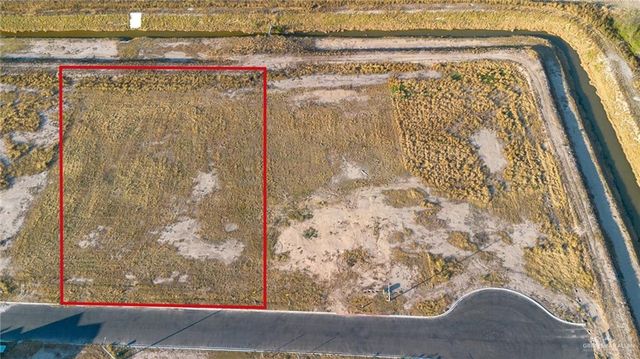36 Oaks Cove Street, Edinburg, TX 78542