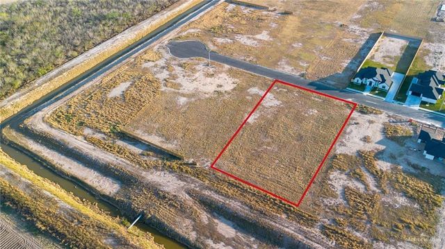 36 Oaks Cove Street, Edinburg, TX 78542