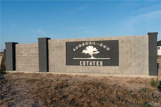36 Oaks Cove Street, Edinburg, TX 78542