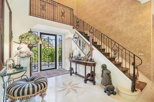 286 Jamaica Lane, Palm Beach, FL 33480