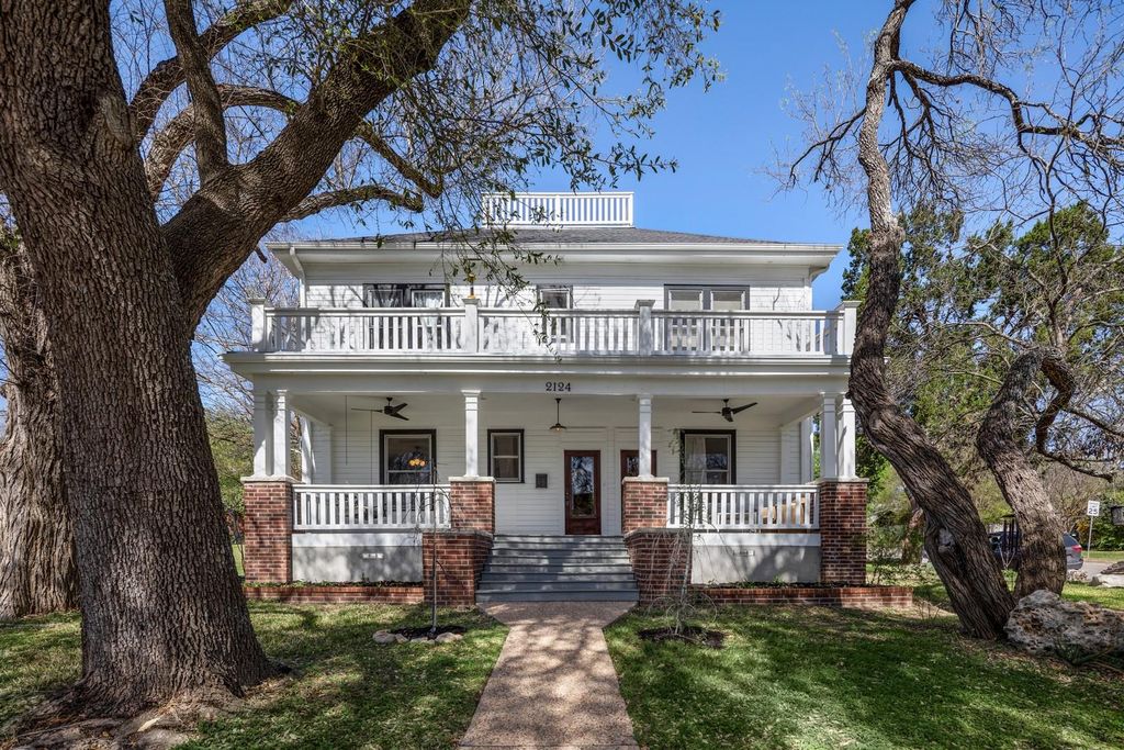 2124 Bluebonnet LN, Austin, TX 78704