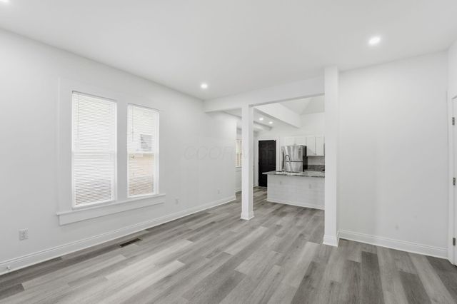 522 Kelton Avenue, Columbus, OH 43205