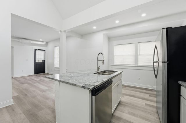 522 Kelton Avenue, Columbus, OH 43205