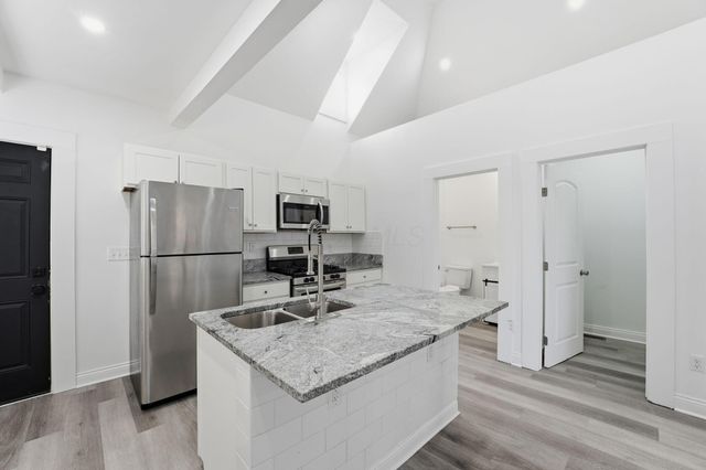 522 Kelton Avenue, Columbus, OH 43205