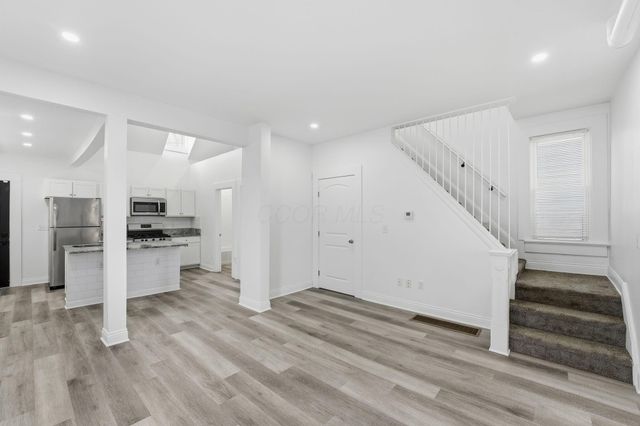 522 Kelton Avenue, Columbus, OH 43205