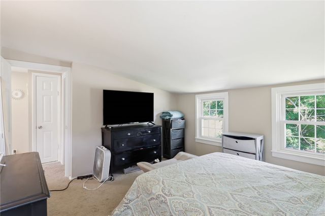133 Armstrong Road, Greece, NY 14616