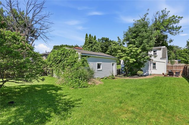 133 Armstrong Road, Greece, NY 14616