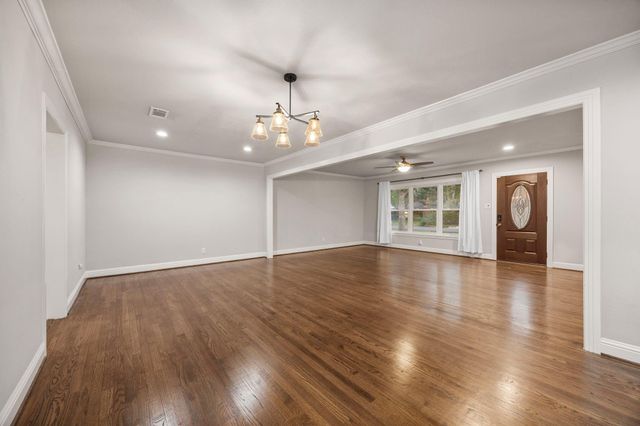 1701 Parana Drive, Houston, TX 77080