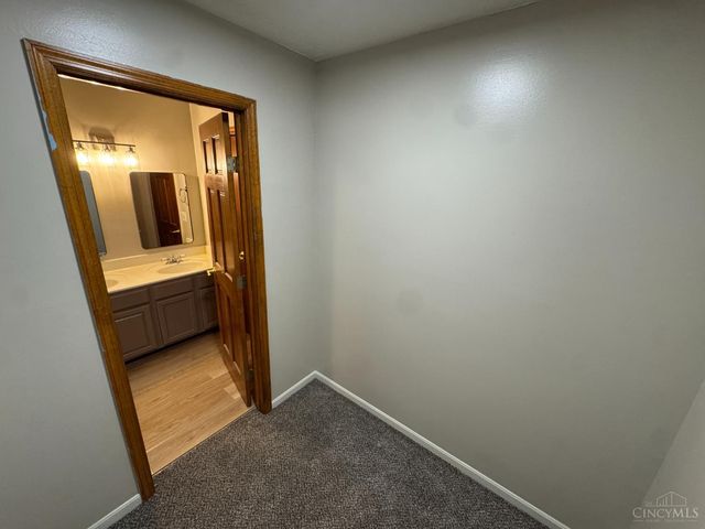 6954 Bridges Road, Anderson Twp, OH 45230