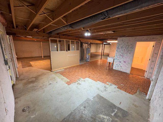 6954 Bridges Road, Anderson Twp, OH 45230