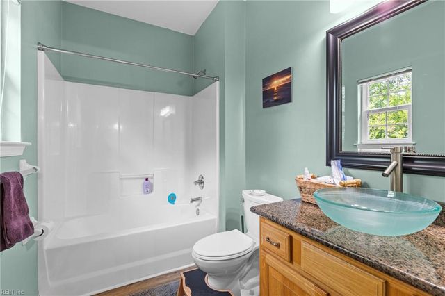 1625 Lockridge CT, Virginia Beach, VA 23454