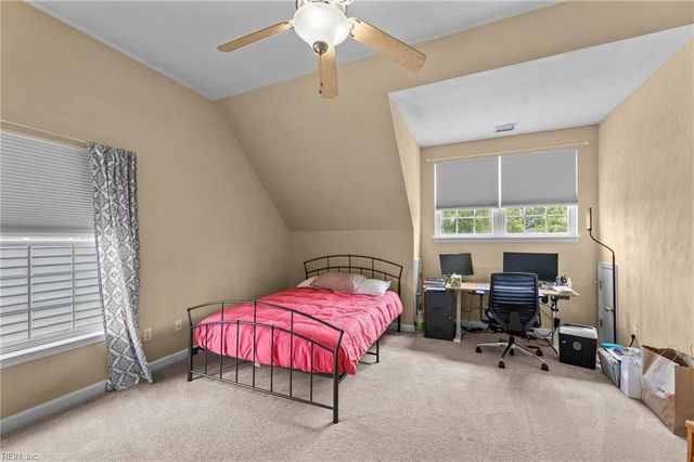1625 Lockridge CT, Virginia Beach, VA 23454