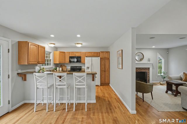 1941 Moose Hill Road, Guilford, CT 06437