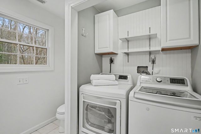 1941 Moose Hill Road, Guilford, CT 06437