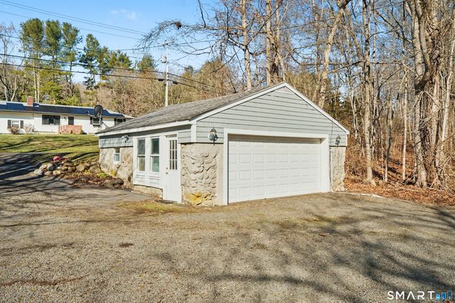 1941 Moose Hill Road, Guilford, CT 06437