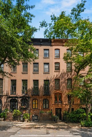 115 E 35TH Street, New York City, NY 10016