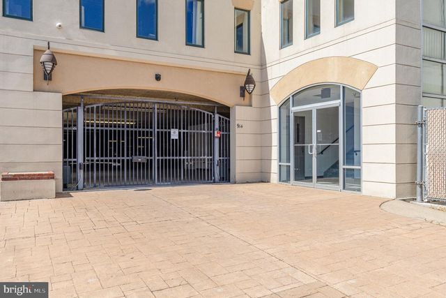 913-B CAROLINE, Fredericksburg, VA 22401