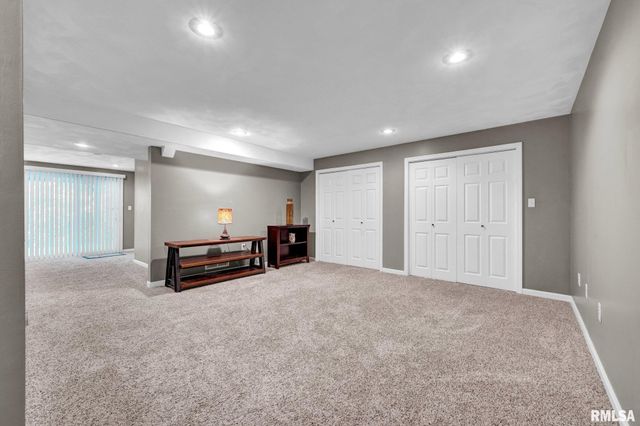 5603 N STONEWOOD Court, Peoria, IL 61615