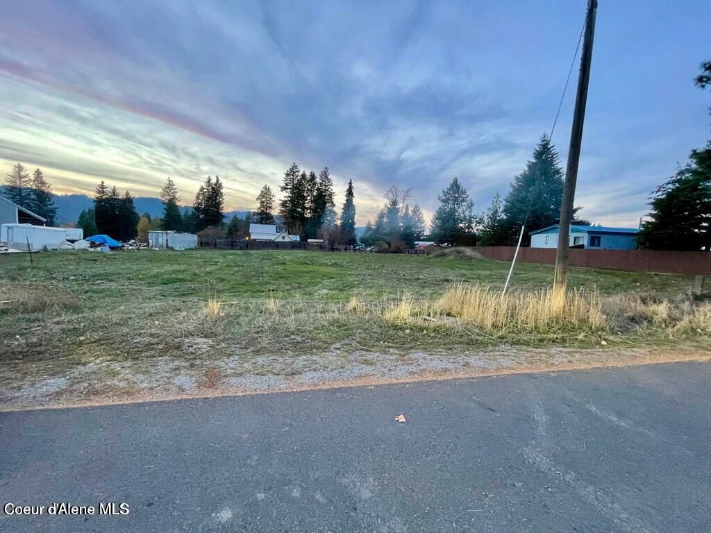 32751 N 4TH AVE, Spirit Lake, ID 83869 photo 5