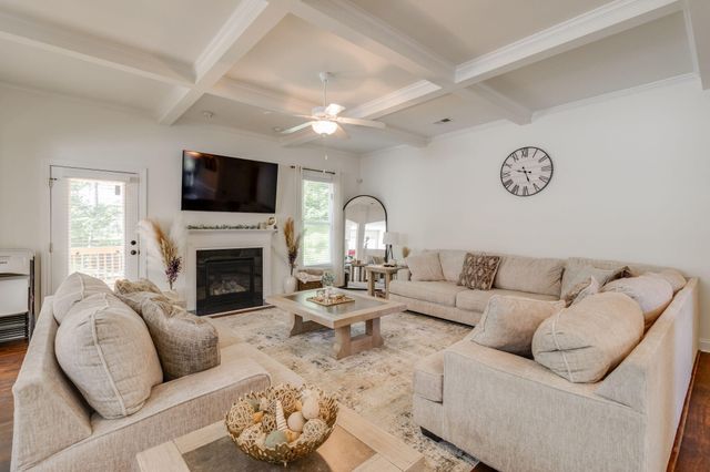 1053 Valley Estates Drive, Blythewood, SC 29016