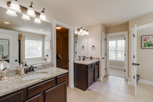 1053 Valley Estates Drive, Blythewood, SC 29016