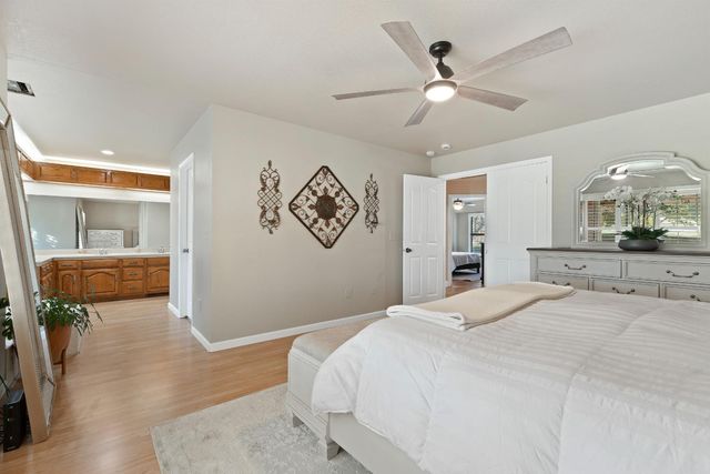 8630 River Oaks Dr, Oakdale, CA 95361