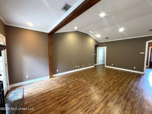 110 Yarborough Place, Waveland, MS 39576
