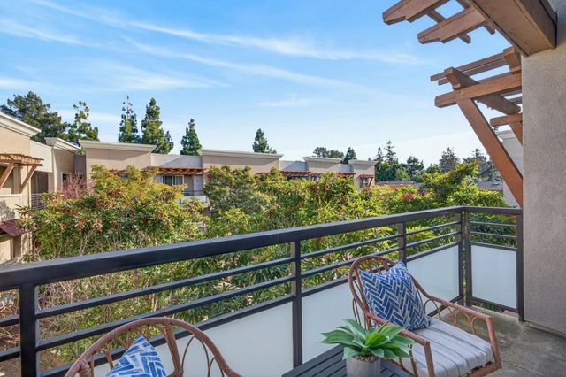 4388 El Camino Real 348, Los Altos, CA 94022