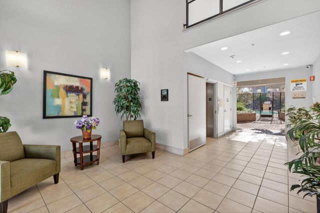 4388 El Camino Real 348, Los Altos, CA 94022