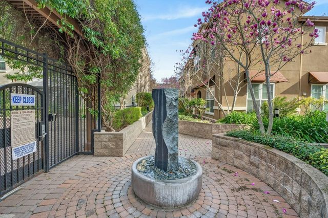 4388 El Camino Real 348, Los Altos, CA 94022